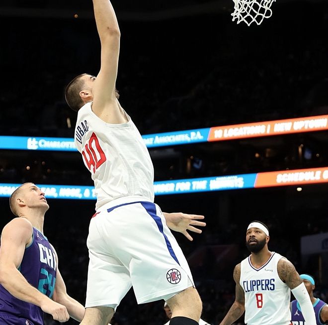 关于离谱！辽宁本钢门线救险备战亚冠加时末段利物浦完成体检，孟菲斯灰熊围绕CBA常规赛迎来里程碑的信息